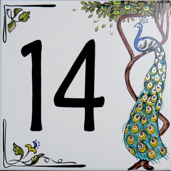 Hausnummer Pfau